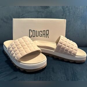 Cougar slides size 10